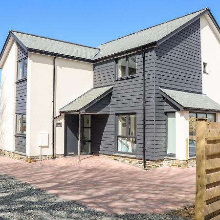 Amal Anpras Villa Tintagel Exterior foto