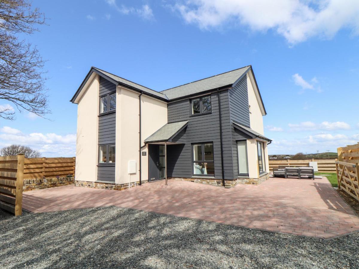 Amal Anpras Villa Tintagel Exterior foto